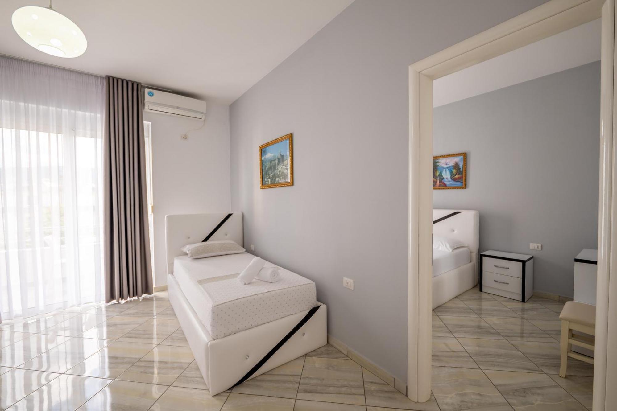 Hotel Artur2 Ksamil Esterno foto