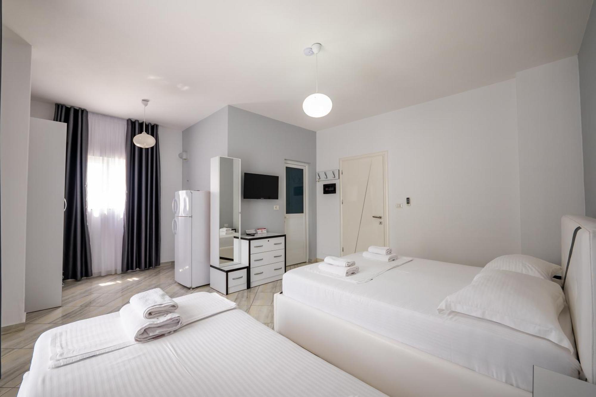 Hotel Artur2 Ksamil Esterno foto